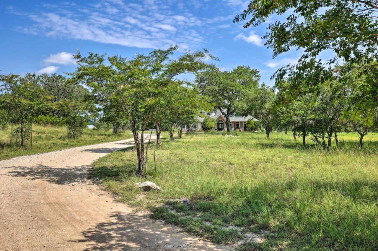 Cozy Spring Branch Cottage In Hill Country! Zewnętrze zdjęcie